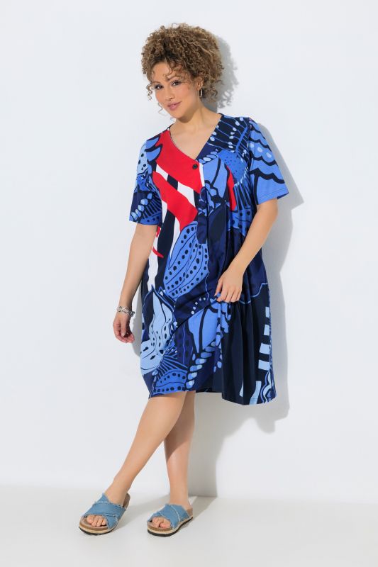 Robe midi avec poches, décolleté en V et manches courtes, coupe évasée