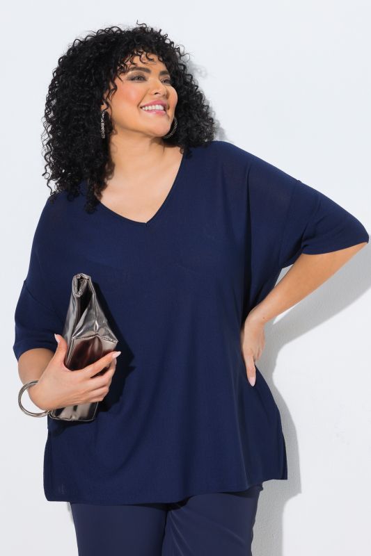 Pull oversize, encolure en V et manches courtes