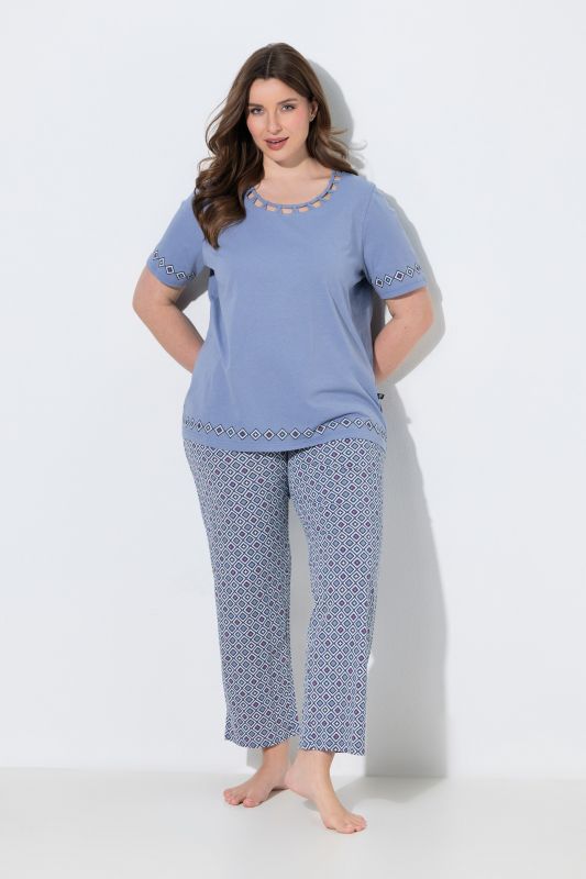 Pyjama deux pièces, T-shirt avec bordure ajourée, décolleté rond et manches courtes
