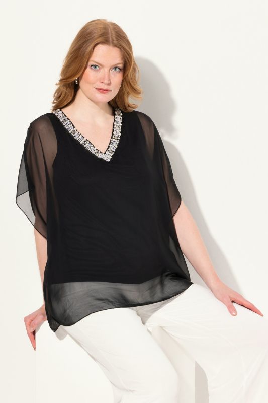 Blouse en mousseline, décolleté en V et manches courtes, doublure