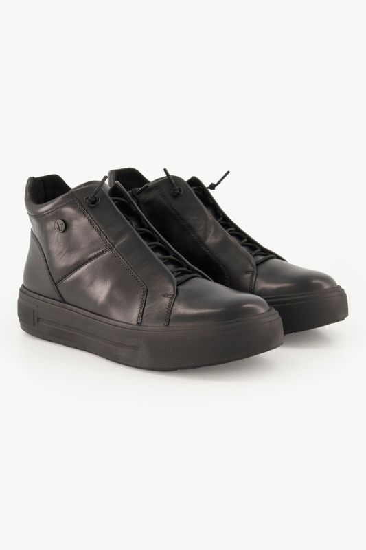 Sneakers en cuir nappa Caprice - largeur G