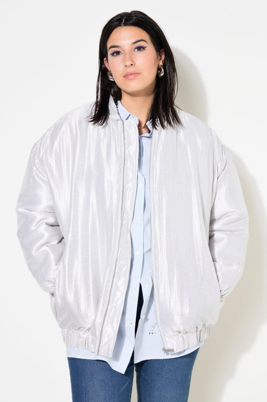 Blouson oversize. Matière brillante