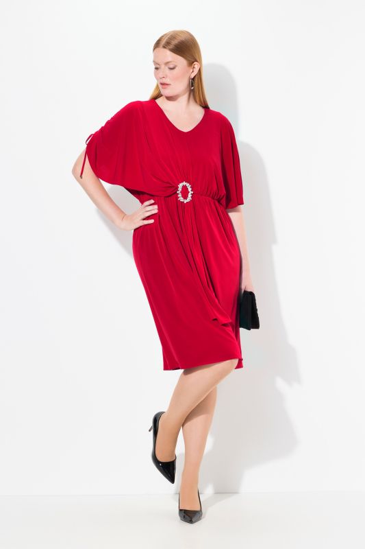 Robe midi oversize, boucle fantaisie, cordons pour froncer les manches