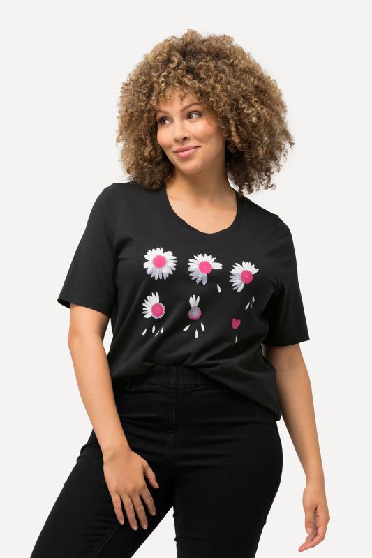 T-shirt à fleurs. Coupe Classic Fit. Col rond et manches courtes.