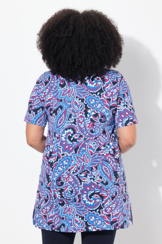 T-shirt long à motif, coupe évasée, col en V et manches courtes