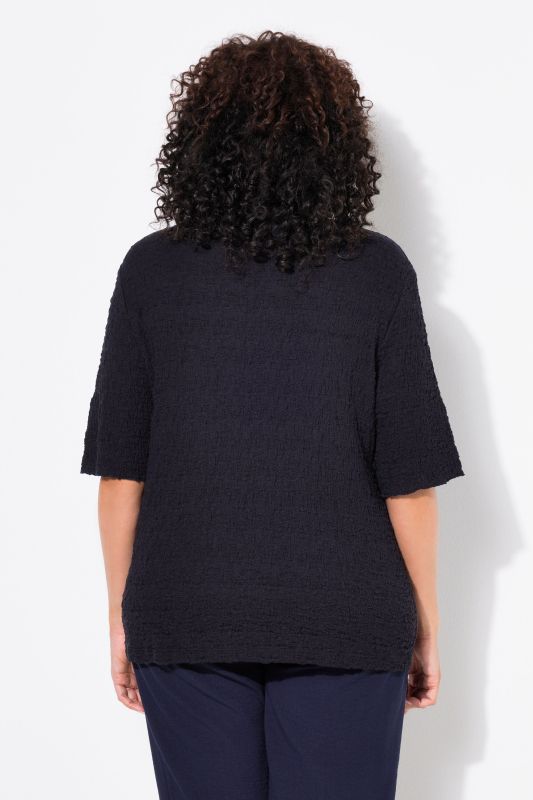 T-shirt texturé, col rond et manches courtes, coupe Regular