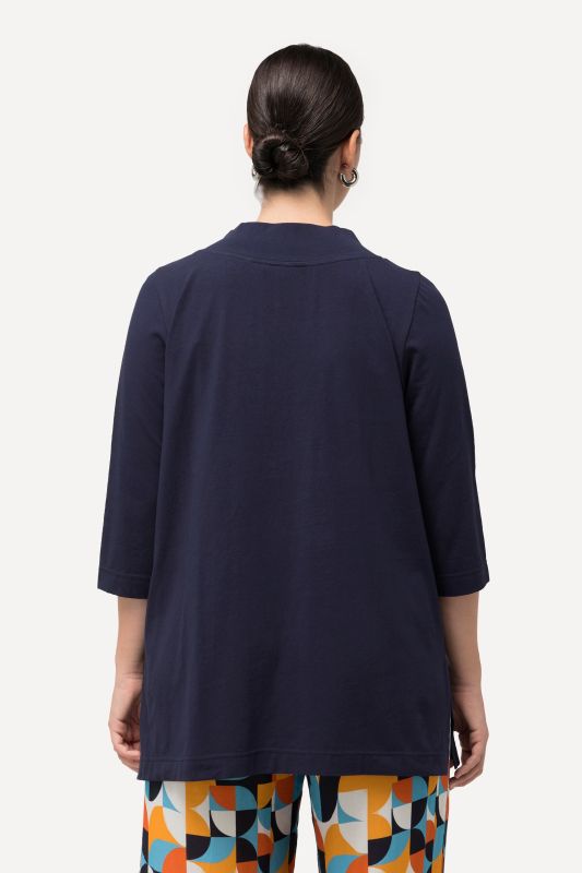 T-shirt long à coupe évasée, col en V et manches 3/4