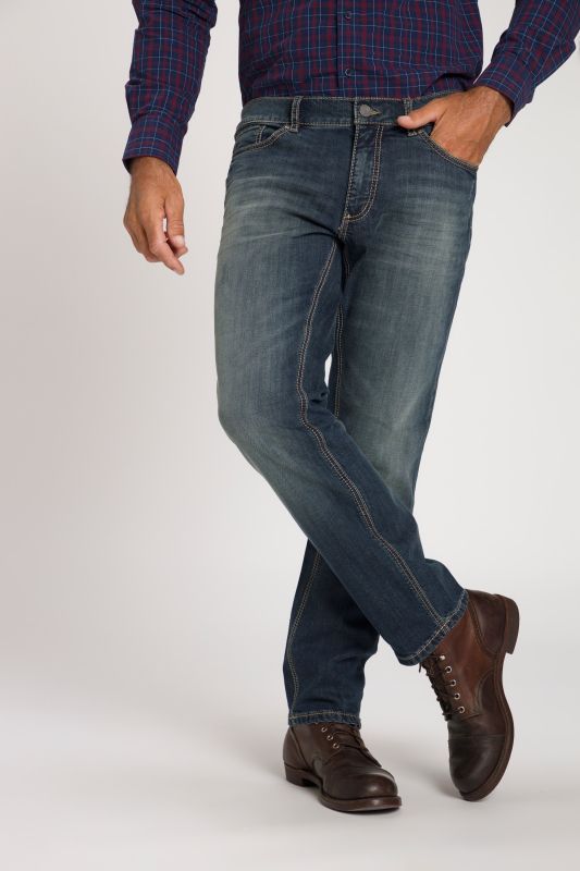 Jean FLEXNAMIC®. Coupe Straight Fit 5 poches. Coutures contrastantes
