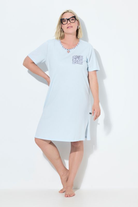 Lot de 2 chemises de nuit, motif léopard, décolleté rond et manches courtes