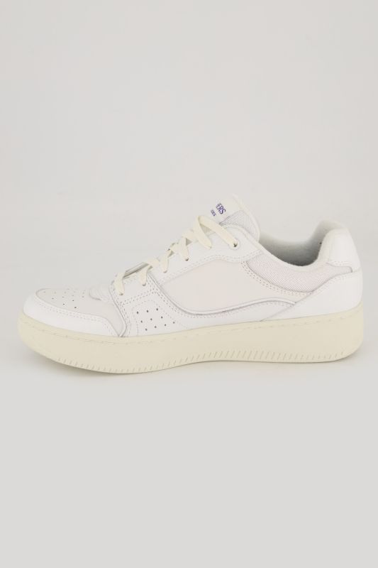 Sneakers de la marque Skechers, cuir véritable