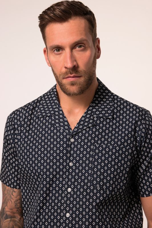 Chemise JP 1880 dans un imprimé all-over, manches courtes et col cubain - jusqu'au 8 XL