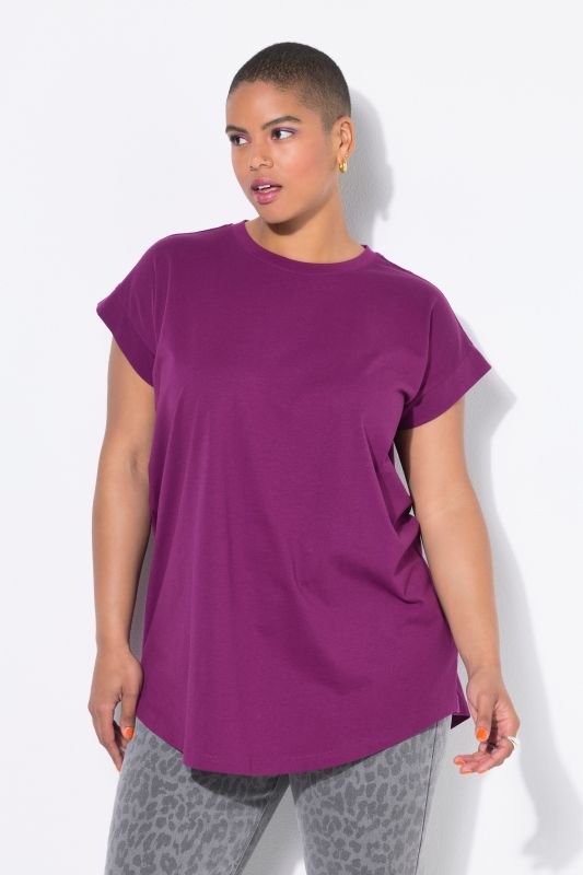 T-shirt oversize, base arrondie