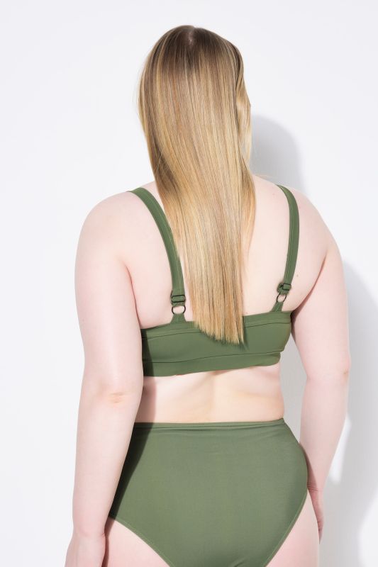Haut de bikini avec bonnets souples, paillettes