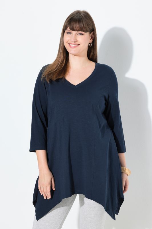 T-shirt, finition en pointe, col en V, manches 3/4, coton bio