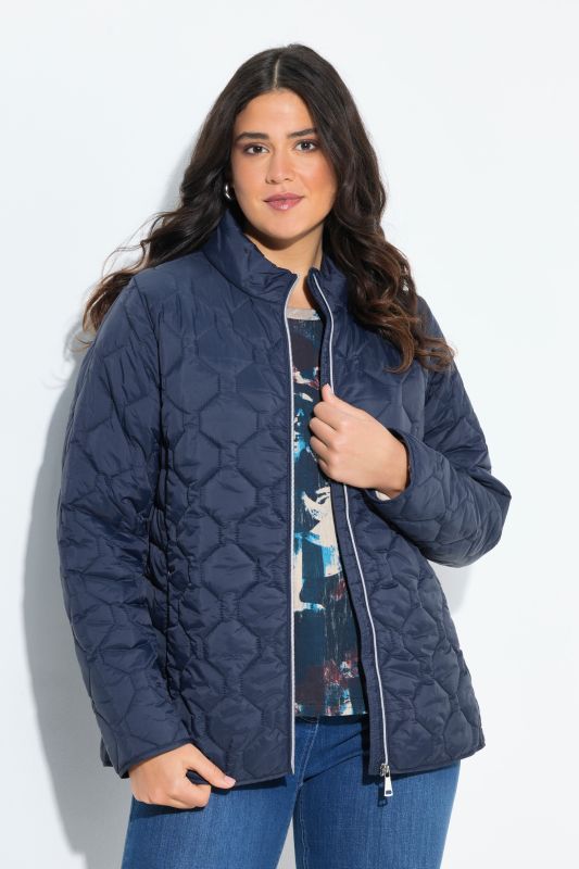Veste matelassée légère HYPRAR, modèle imperméable. Matière recyclée, coupe trapèze.