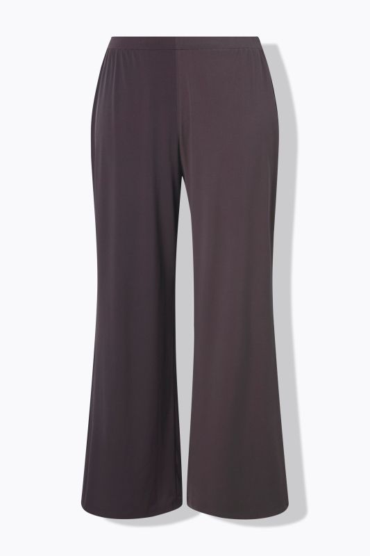 Pantalon en jersey à jambe large et taille élastique. Disponible jusqu’au 68/70.