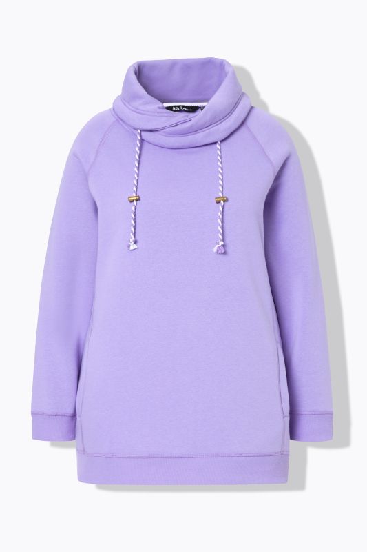 Sweat-shirt à col montant et évasé. Poches et manches raglan.