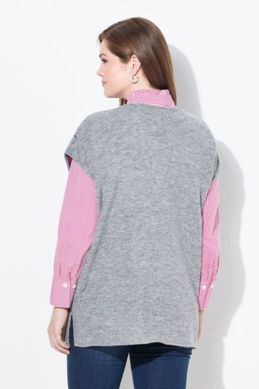 Pull sans manches à col en V et fentes sur les côtés