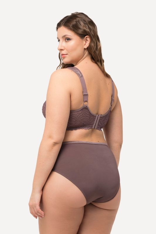 Bralette en dentelle, sans armatures. Bonnet B-F.