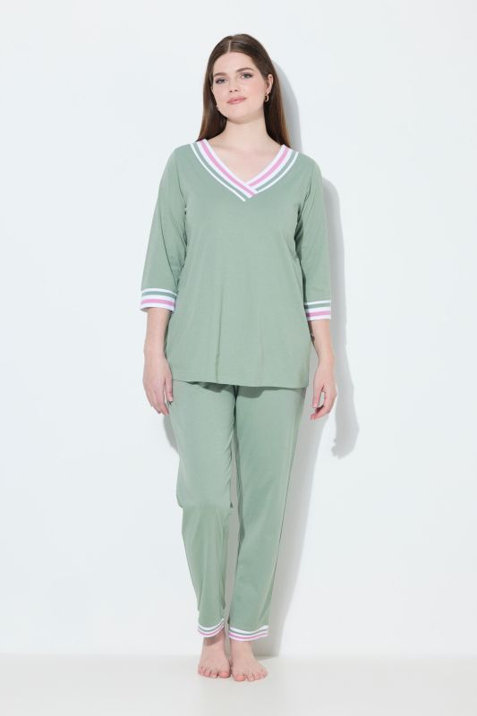 Pyjama à col V et manches 3/4, rayures décoratives