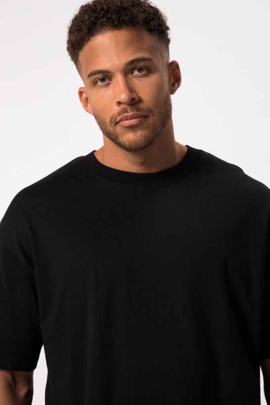 T-shirt oversized STHUGE à manches courtes - jusqu'au 8 XL