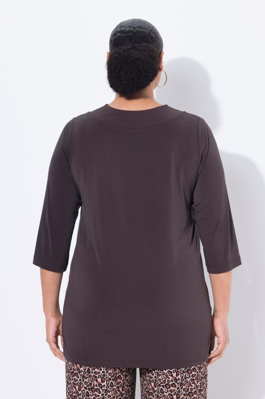 T-shirt long, décolleté en V, manches 3/4