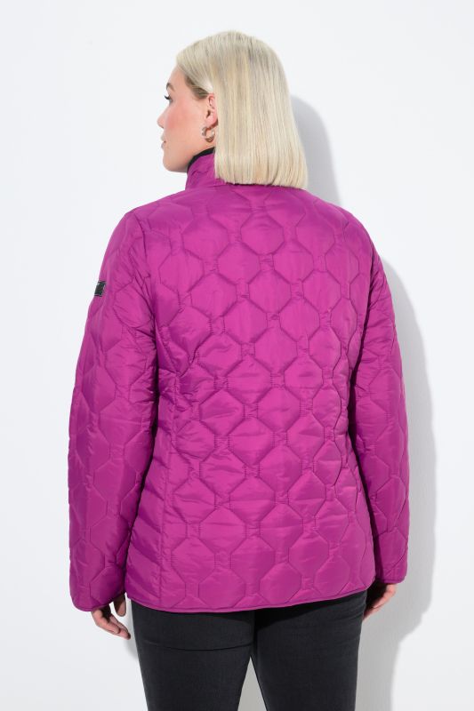 Veste matelassée légère HYPRAR, modèle imperméable. Matière recyclée, coupe trapèze.