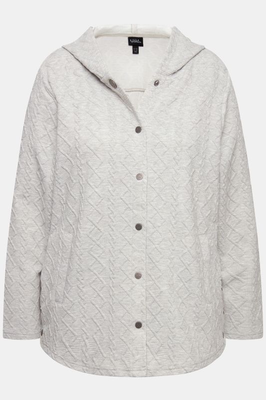 Veste à capuche, motif torsadé et boutons-pression. Dos plus long.