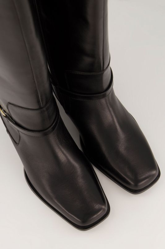 Bottes