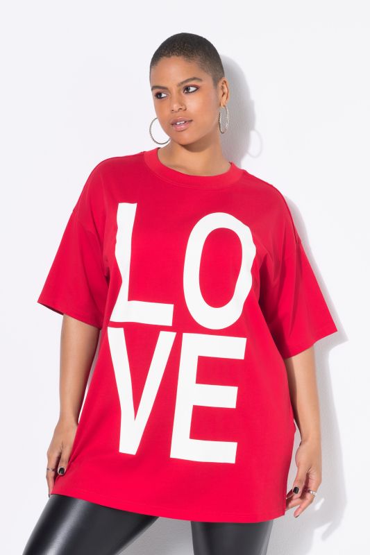 T-shirt oversize à manches courtes. Imprimé LOVE
