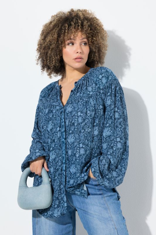 Blouse motif fleurs/hirondelles, décolleté rond et manches longues
