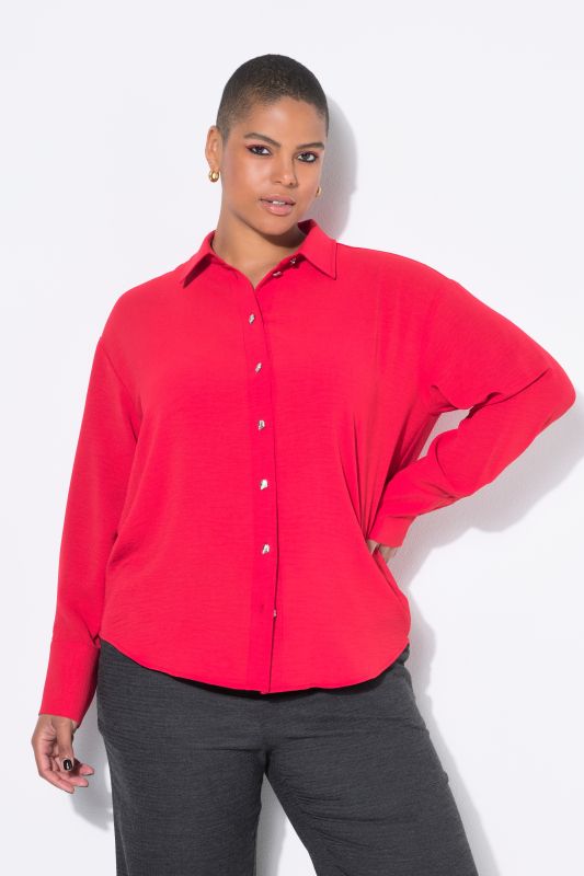 Chemisier oversize. Boutons fantaisie