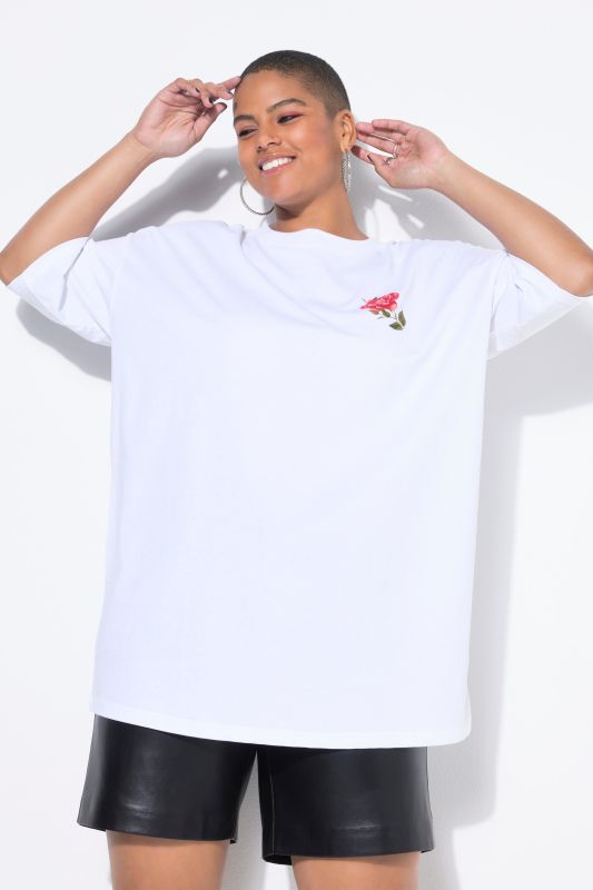 T-shirt oversize. Manches courtes. Motif roses