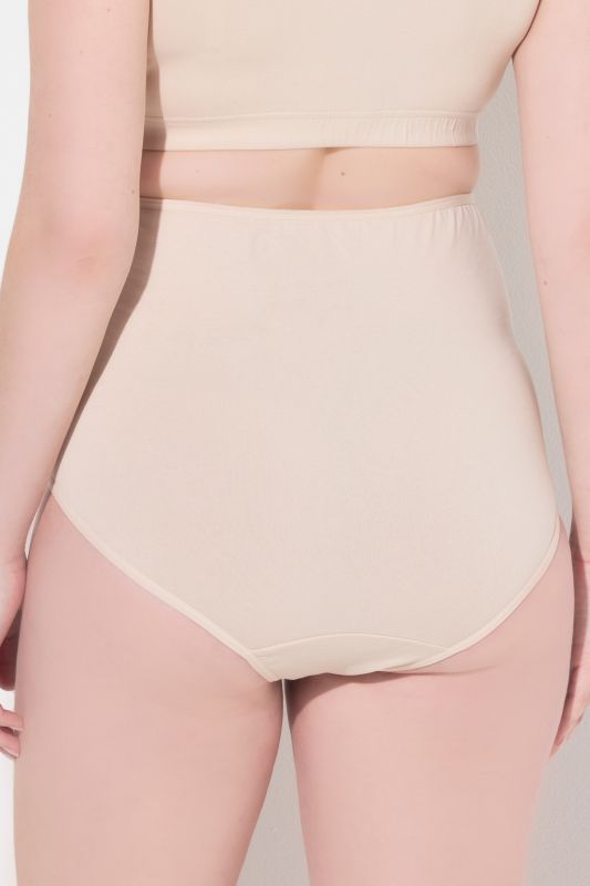 Culotte taille haute Bellieva en coton bio certifié GOTS, avec empiècement sur le ventre