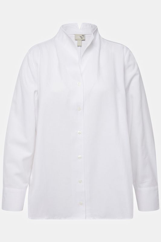 Chemise en tissu Oxford. Col calice et manches longues