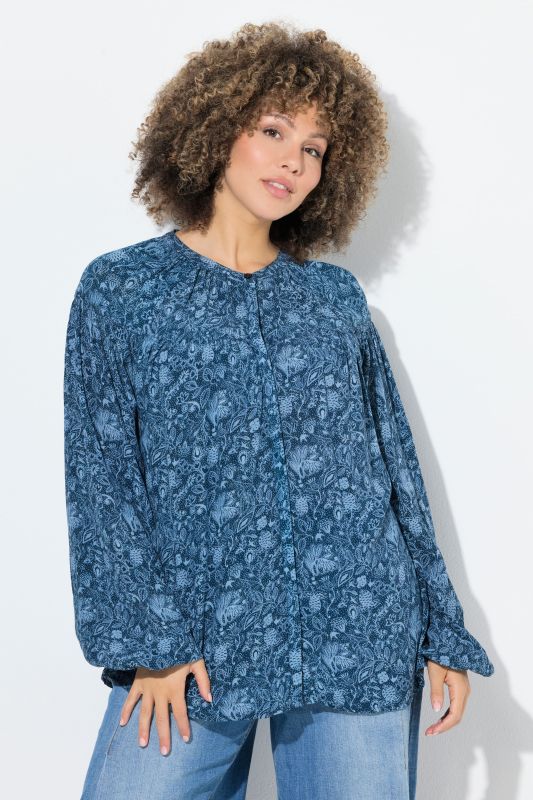 Blouse motif fleurs/hirondelles, décolleté rond et manches longues