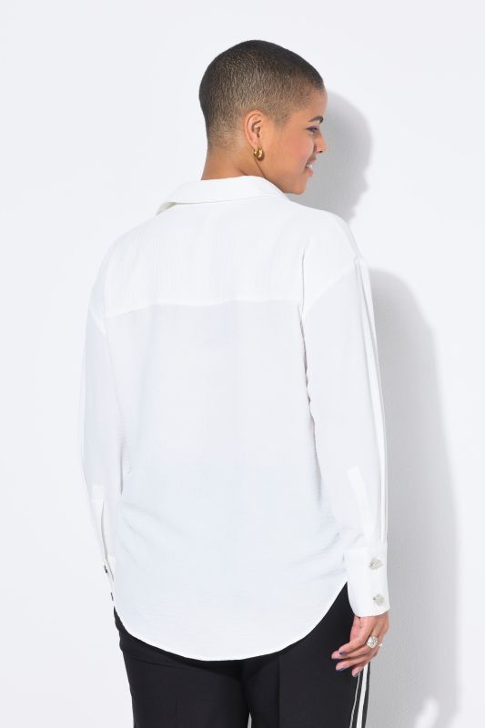 Chemisier oversize. Boutons fantaisie