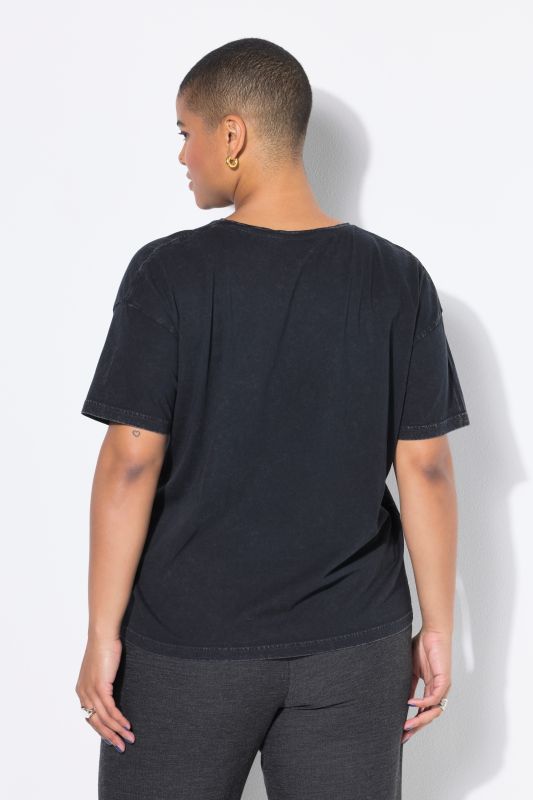 T-shirt oversize. Manches courtes. Motif éclair léopard