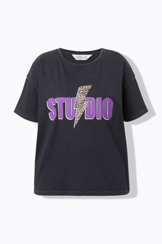 T-shirt oversize. Manches courtes. Motif éclair léopard