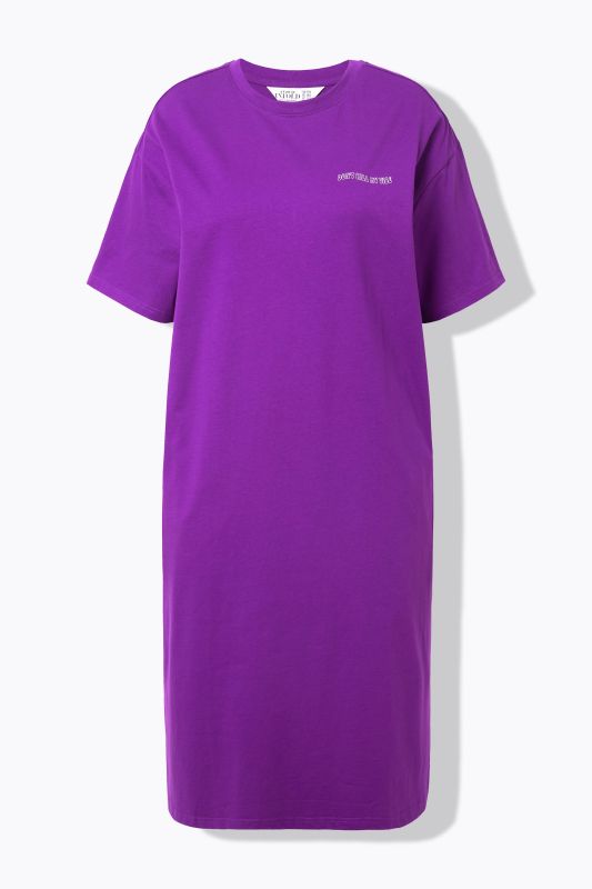 Robe-T-shirt midi oversize. Grand imprimé dans le dos