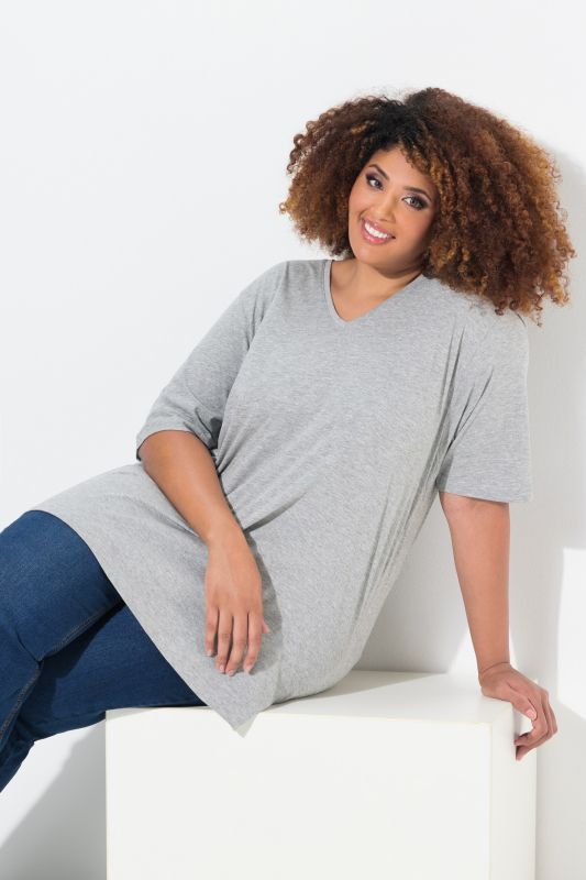 T-shirt coupe Relaxed Fit, décolleté en V et manches courtes