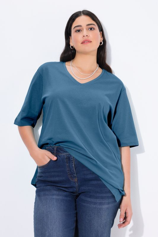 T-shirt coupe Relaxed Fit, décolleté en V et manches courtes