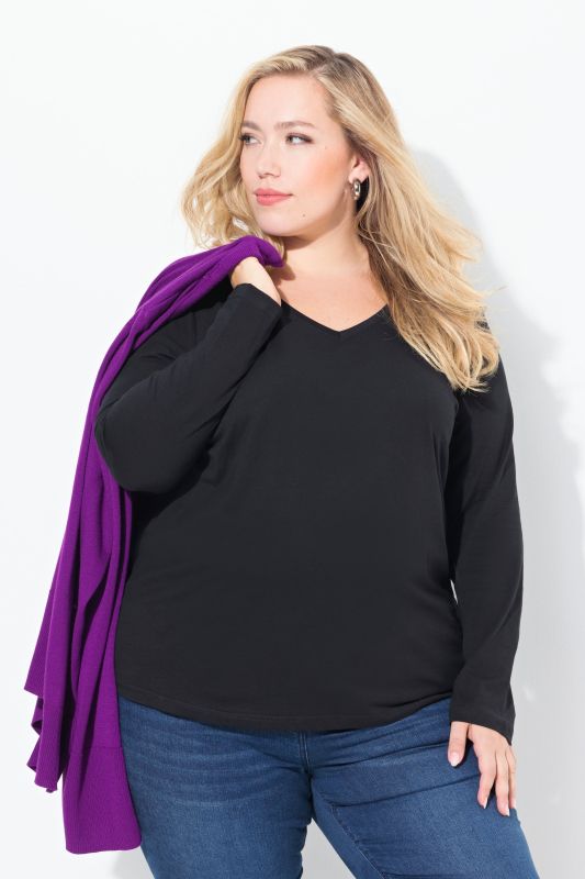 T-shirt Coupe Slim Fit, décolleté en V et manches longues
