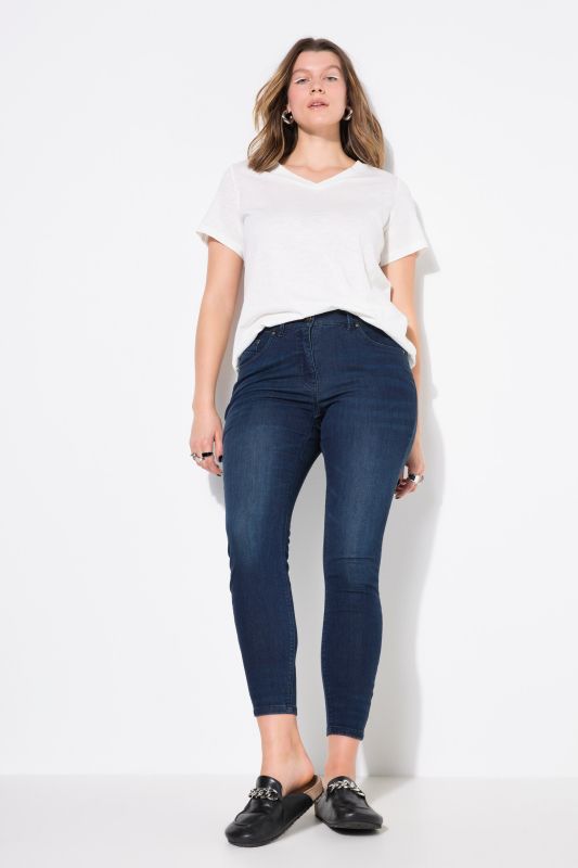 Coupe skinny 5 poches étroite