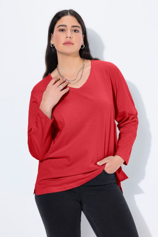 T-shirt coupe Relaxed Fit, décolleté en V et manches longues