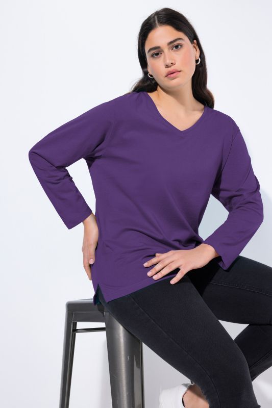 T-shirt coupe Relaxed Fit, décolleté en V et manches longues