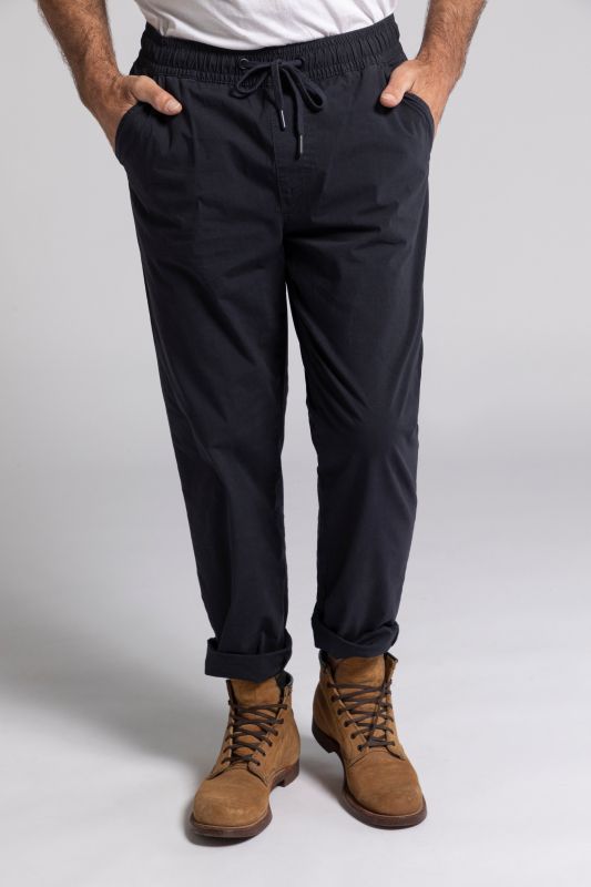 Pantalon à enfiler FLEXNAMIC®. Taille élastique. Coupe Tapered Loose Fit.