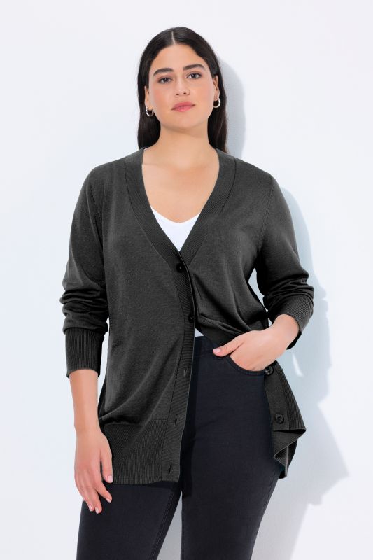 Cardigan en maille fine, encolure en V et patte de boutonnage
