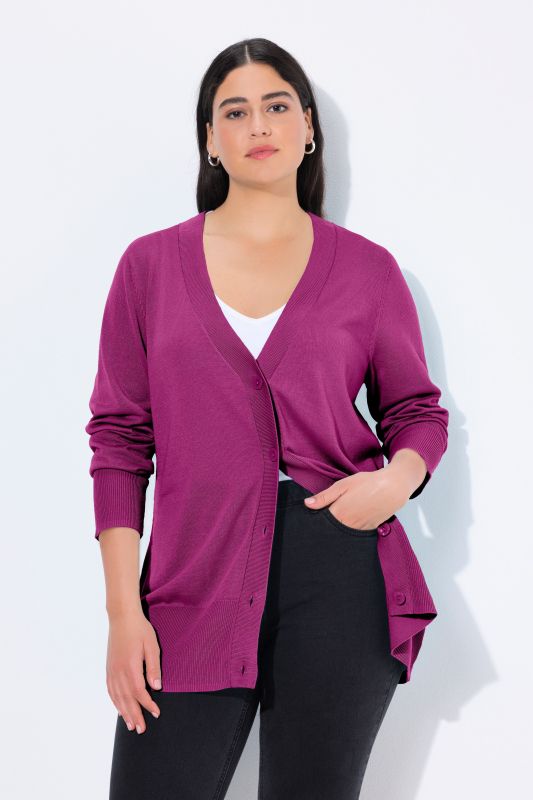 Cardigan en maille fine, encolure en V et patte de boutonnage