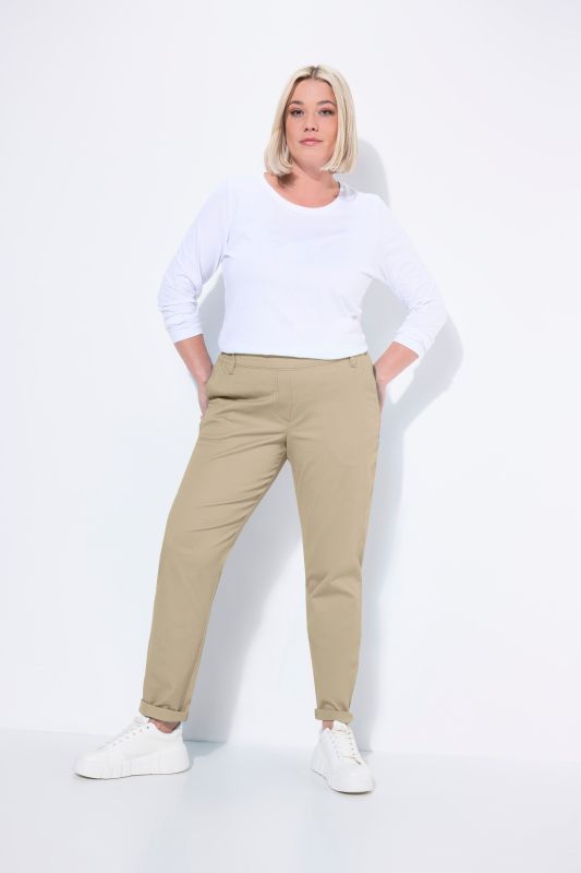 Chino Rena. Jambe carotte. Taille partiellement élastique